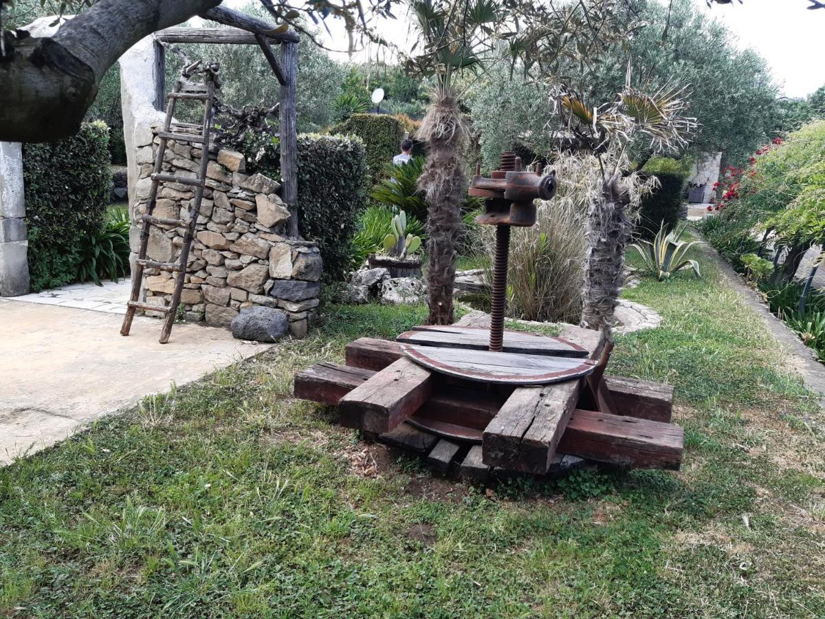 B&B Etna Ranch Piedimonte Etneo Luaran gambar