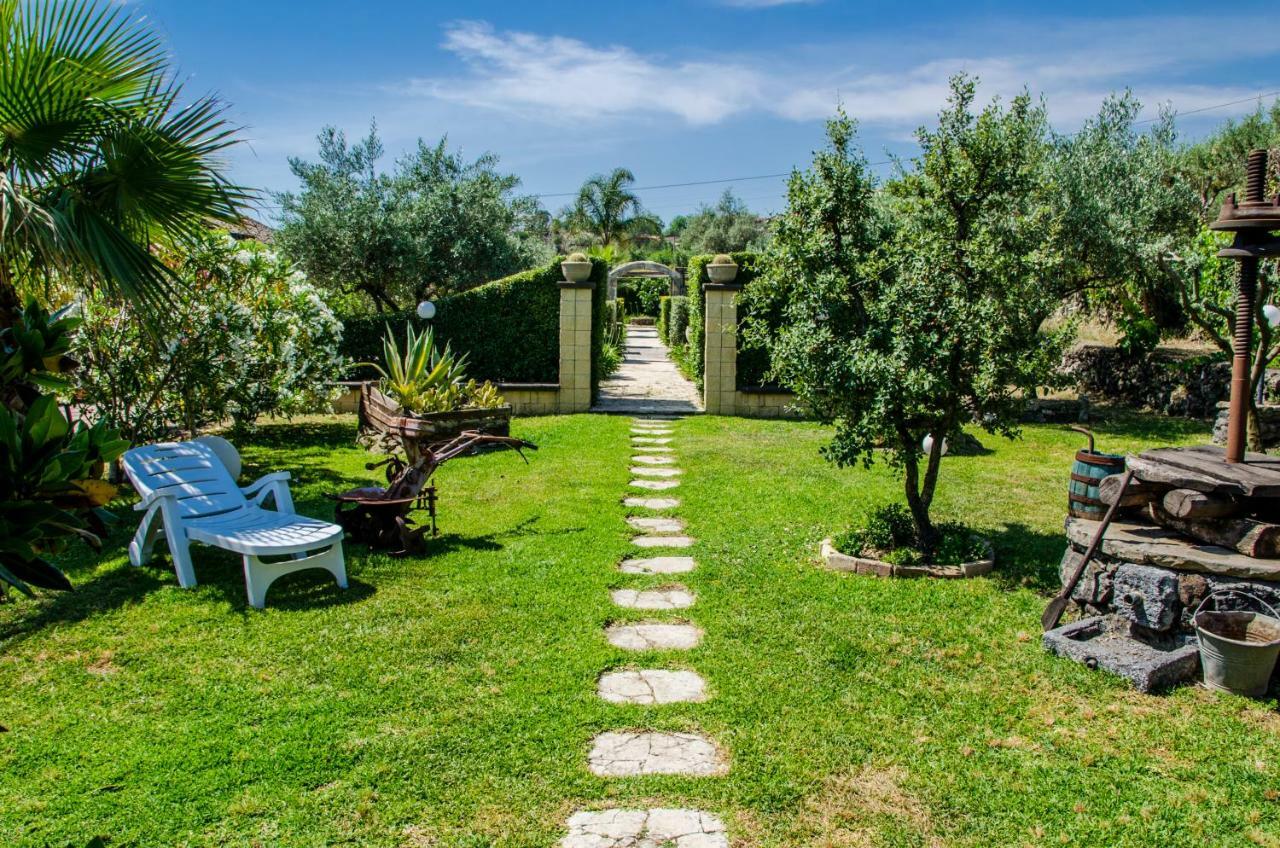 B&B Etna Ranch Piedimonte Etneo Luaran gambar