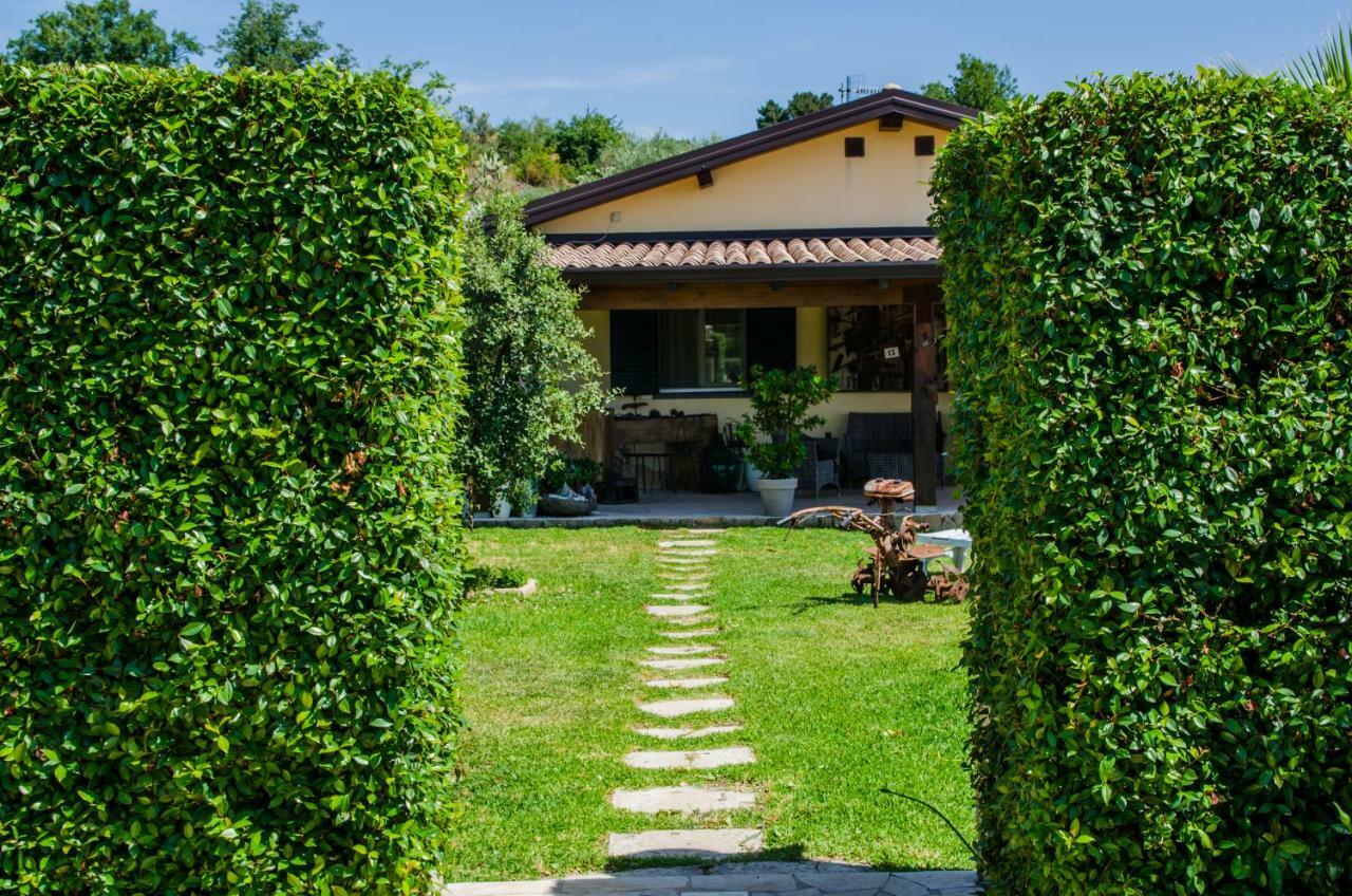B&B Etna Ranch Piedimonte Etneo Luaran gambar