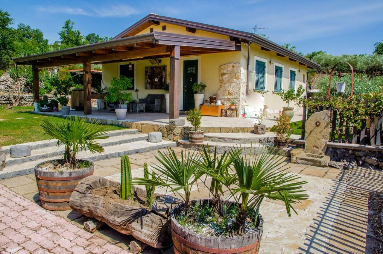 B&B Etna Ranch Piedimonte Etneo Luaran gambar
